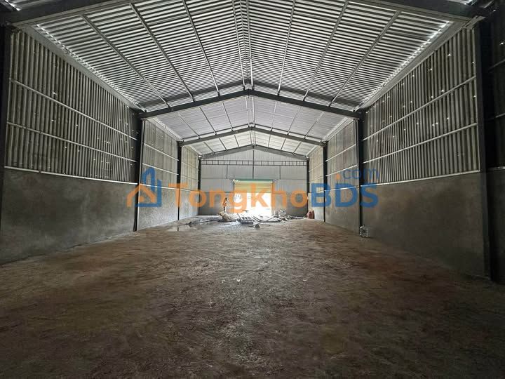 Cho thuê kho 210m² mặt tiền Phước Lý, Đà Nẵng - Xe công vào tận nơi