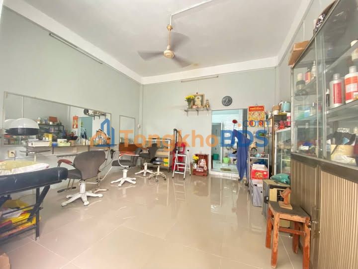 Nhà 2 Tầng Hẻm Nguyễn Huệ, Sóc Trăng - Giá 3 Triệu/Tháng