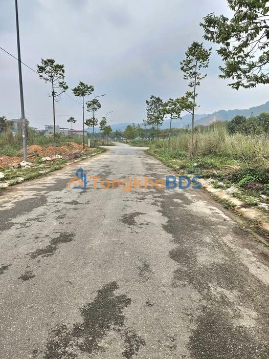 Đất Vàng 2 Mặt Đường 22/12 Lào Cai - 101.5m² - Sổ Đỏ Trao Tay
