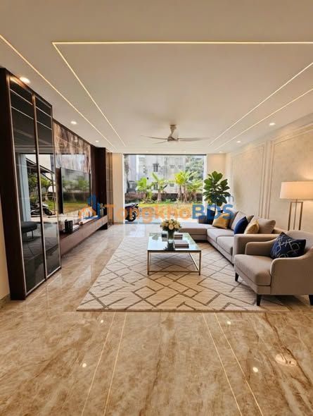 Nhà 55m² Phúc Lợi, Long Biên - MT 6m, View Vinhomes Riverside, Giá 8 Tỷ