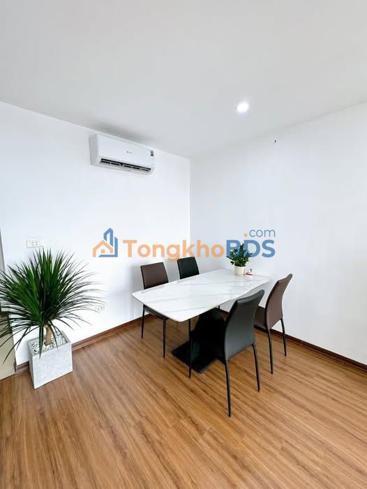 Căn hộ Times City Park Hill 80m2 16 triệu - View đẹp