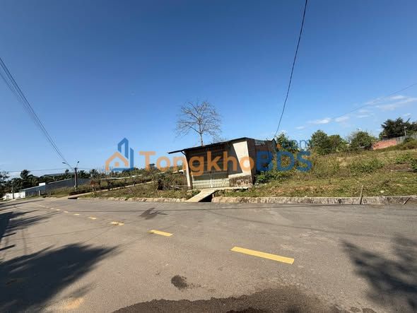 Bán Đất Nguyễn Lương Bằng, Kon Tum - 311m², Nở Hậu 6.7m, Giá 1 Tỷ