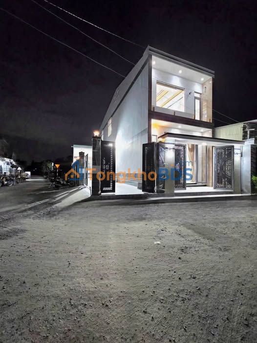 Nhà 2 Mặt Tiền Ninh Thạnh, Tây Ninh - 140m² Đất Đô Thị, Giá 2.86 Tỷ