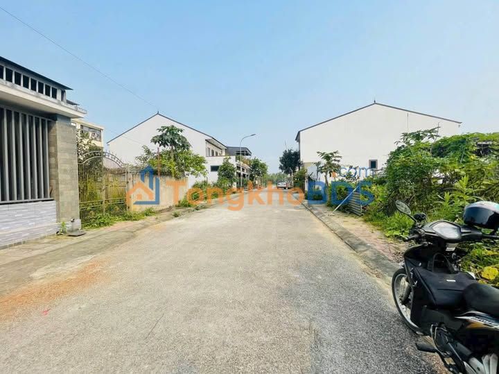 Đất Nghi Phú, Vinh 71.4m² - Lối 2 Hồ Điều Hòa, Sổ Sẵn