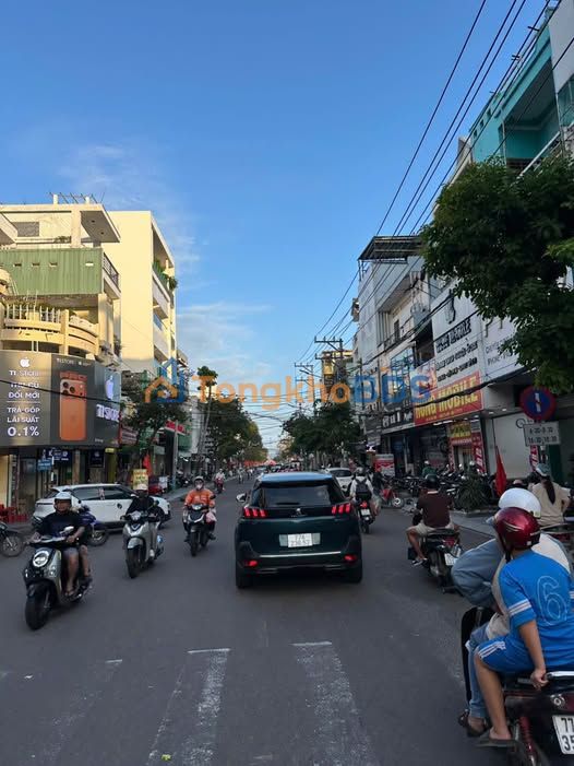 Nhà Mặt Tiền Nguyễn Thái Học Quy Nhơn 113m² - Kinh Doanh Sầm Uất