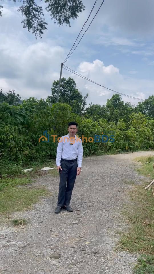 Đất nền Hòa Bình 2100m² - Sổ nét, lưng tựa núi, giá 2 tỷ