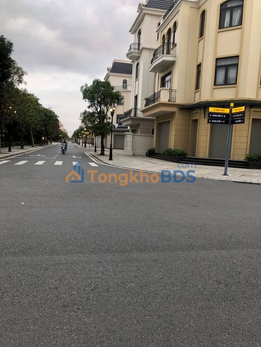 Nhà Ngọc Thụy 72m² - Ô tô tránh, Gần Vinhomes - Tặng Full Nội Thất