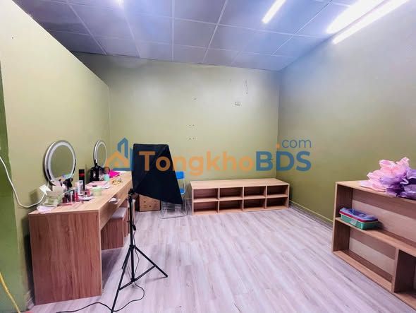 Nhà phố Bến Do Cẩm Trung 2tr/tháng - Mặt tiền kinh doanh