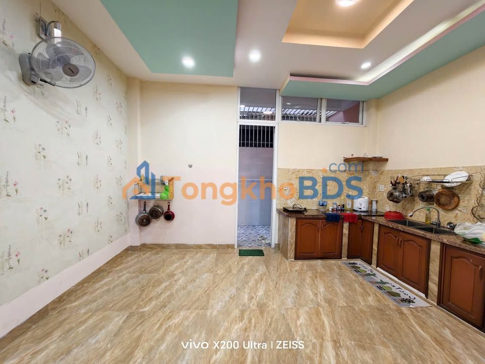 Cho thuê nhà KĐT Phước Long A, Nha Trang - 4PN, Sân ô tô, Full nội thất