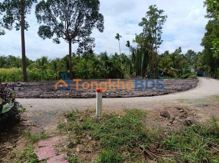 Đất Góc 2 Mặt Tiền 125m² Thổ Cư - Ngay Trà Vinh, Gần KCN Long Đức