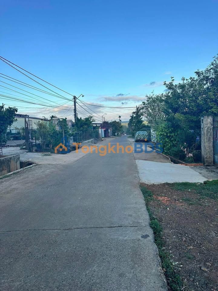 Bán Đất Mặt Tiền Đường Tiến Thịnh, Tuy Hòa - 275m² Hướng Bắc, Giá 1.28 Tỷ