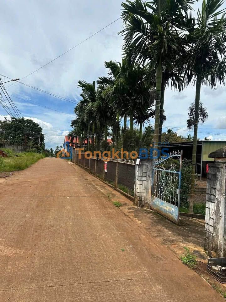 Bán Đất Ea Pốk 385m² - Hai Mặt Tiền, Sổ Đỏ Riêng, Giá 1.2 Tỷ