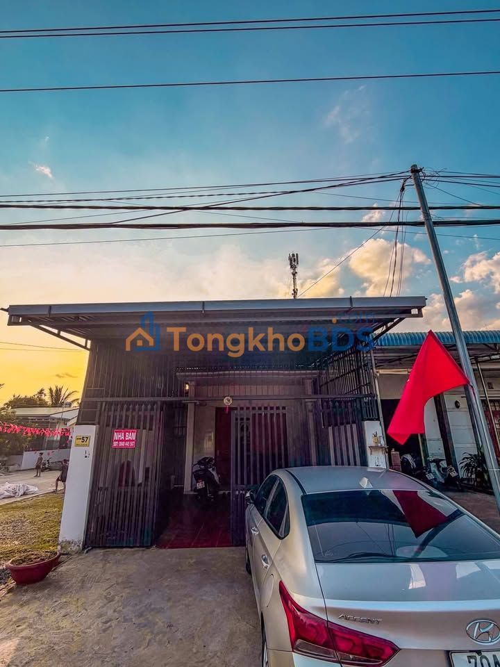 Nhà Mặt Tiền Tỉnh Lộ 2, Phú Yên - 250m² Full Thổ Cư, Giá 3.2 Tỷ