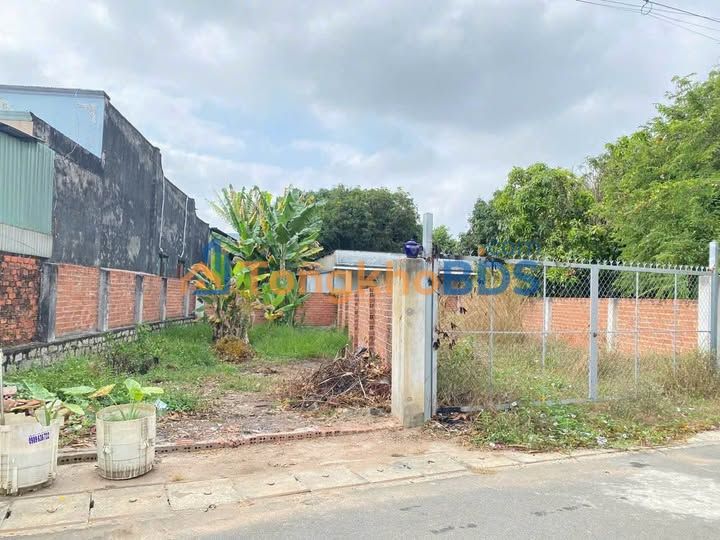 Nhà Mặt Tiền Lê Hồng Phong Long Điền 93m² - Giá 1.7 Tỷ