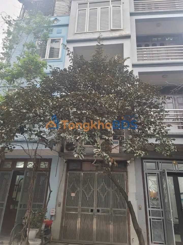 Cho thuê nhà riêng 5 tầng, 200m² tại Hà Đông - Kinh doanh, văn phòng lý tưởng
