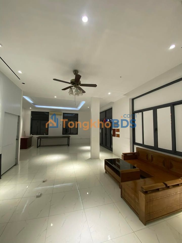 Cho Thuê Văn Phòng/Mặt Bằng Kinh Doanh 87m² Mặt Tiền Lê Quang Đạo, Hà Đông