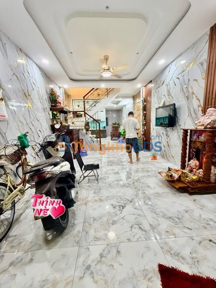 Nhà Nguyễn Xí Bình Thạnh 48m² - Ô tô ngủ trong nhà, 3.2 tỷ