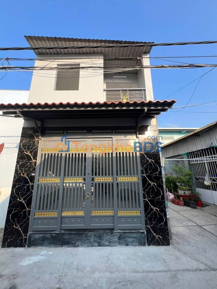 Nhà Hướng Đông 21m² Giá 880 Triệu, Hẻm 1658 Tỉnh Lộ 10, Bình Tân