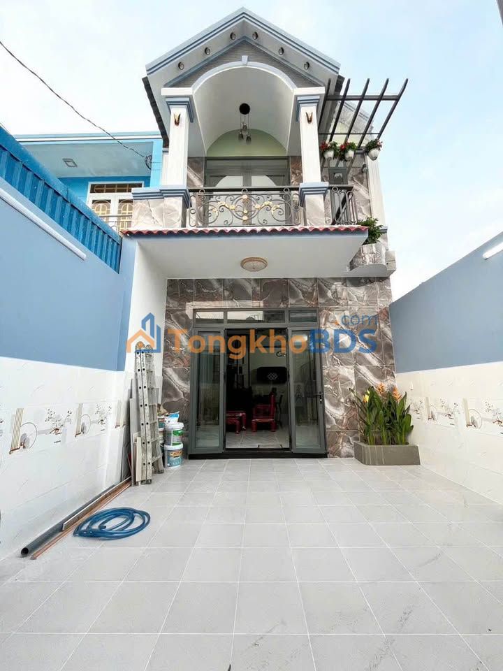 Nhà Đúc Thật 100m² - Mỹ Hạnh Nam, Long An - Sổ Hồng Riêng, Giá 2.65 Tỷ