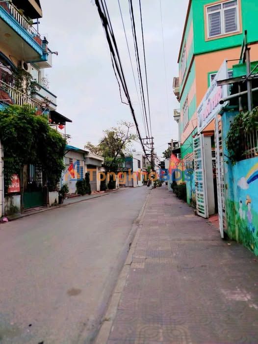 Bán nhà 2 tầng Cẩm Phả 57m² giá 1 tỷ - Ô tô vào nhà