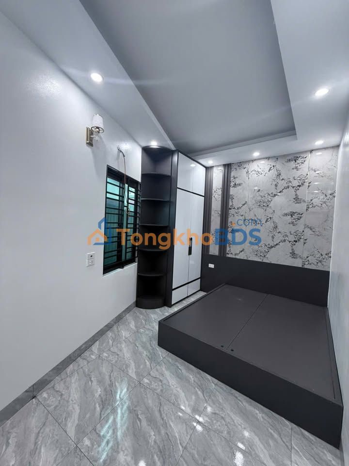 Nhà 3 Tầng Mới Đẹp Ngõ Quang Trung, TP Hải Dương - 40m², 3.2 Tỷ, Full Nội Thất