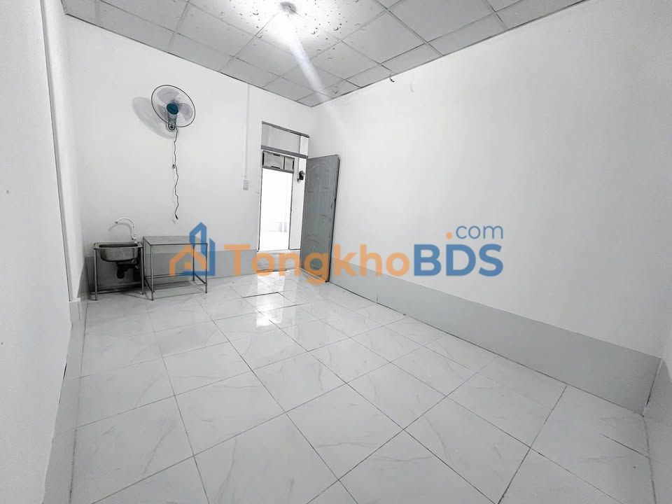 Phòng trọ Đồng Văn Cống 15m² 1.2 triệu - Sẵn sàng ở ngay