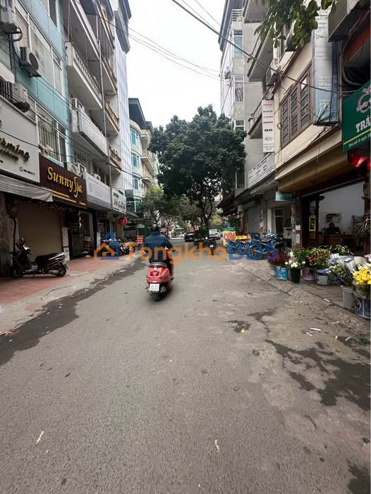 Nhà Phố Nguyễn Thị Định 80m² Lô Góc 4 Tầng Kinh Doanh Đỉnh Cao - Giá 2x Tỷ