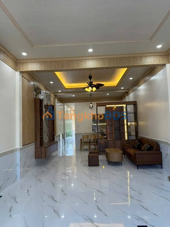 Nhà Cấp 4 Mới Tinh, 2PN, Full Nội Thất, Lộ Nhựa Oto - Vĩnh Long