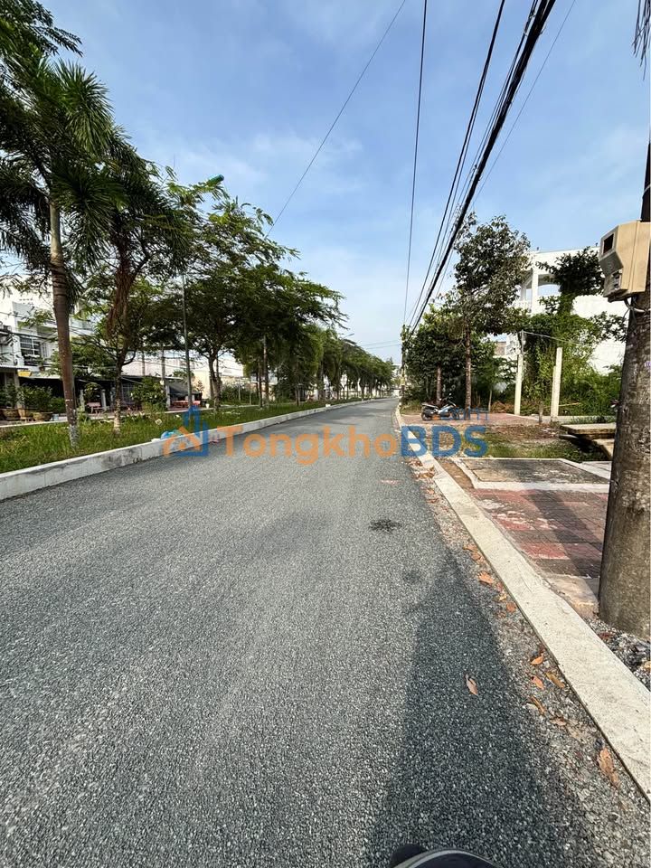 Nhà Mặt Tiền Tạ Uyên, P9, Cà Mau - 288m² - Kinh Doanh Đỉnh Cao