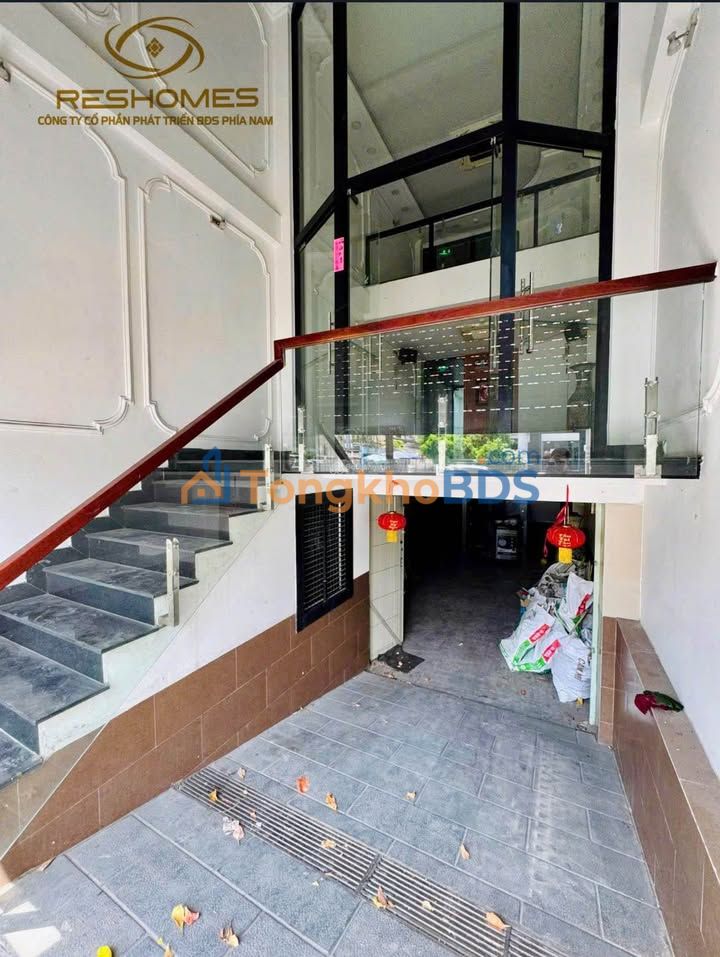 Tòa nhà 6 tầng mặt tiền Phạm Văn Thuận, Biên Hòa - 488m² kinh doanh đắc lợi