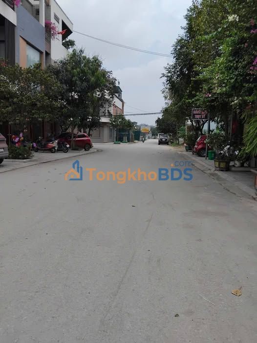 Đất nền Quảng Thắng Sầm Sơn 90m² 4.352 tỷ - Đường to ô tô