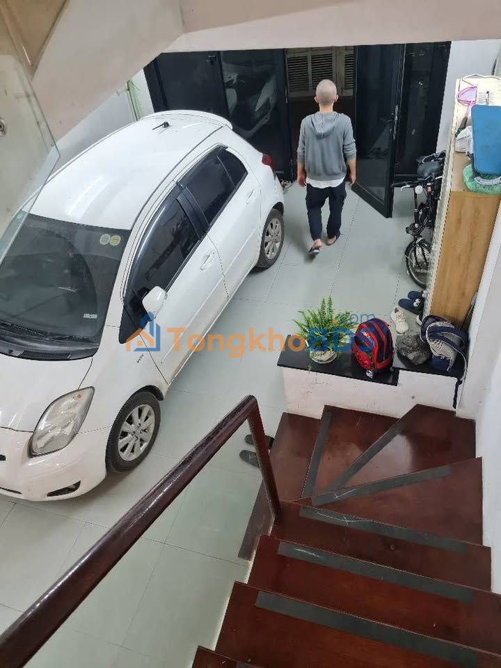 Nhà 70m² 5 Tầng Ô Tô Đỗ Cửa - Định Công, Hoàng Mai - 21 Tỷ