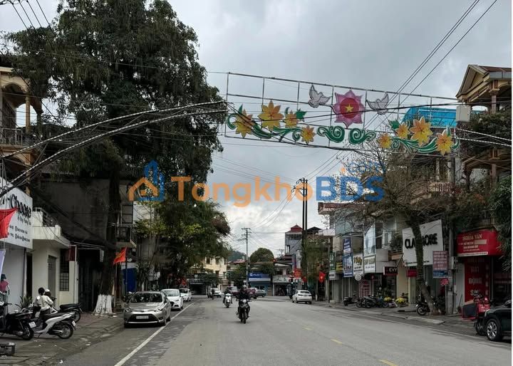 Nhà 171.6m² Mặt Tiền Trần Phú, Tuyên Quang - Dòng Tiền Ổn Định