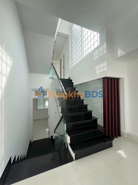 Bán Biệt Thự 6PN Khu Vạn Thắng, Nha Trang - 400m², Giá 8.9 Tỷ
