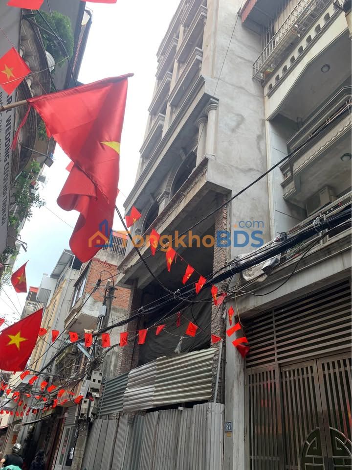 Tòa CHDV Nguyễn Văn Lộc, Hà Đông - 12PN, DT 330m² - Giá 47 Triệu/Tháng