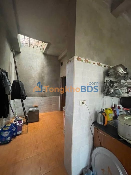 Đất Phù Đổng Gia Lâm 80m² - Ô Tô Đỗ Cửa, Giá 5.6 Tỷ