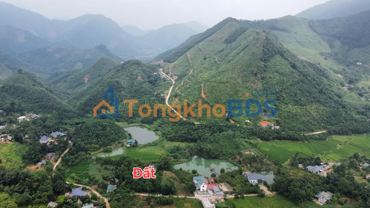 Đất Vườn Đà Bắc, Hòa Bình: 900m² View Núi, Sẵn Ao, Giá 900 Triệu