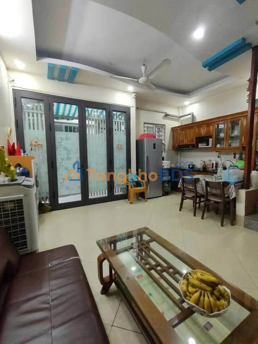 Nhà 50m² Đông Anh - Vài Bước Ra Chợ Lớn - 3 Tầng Full Nội Thất