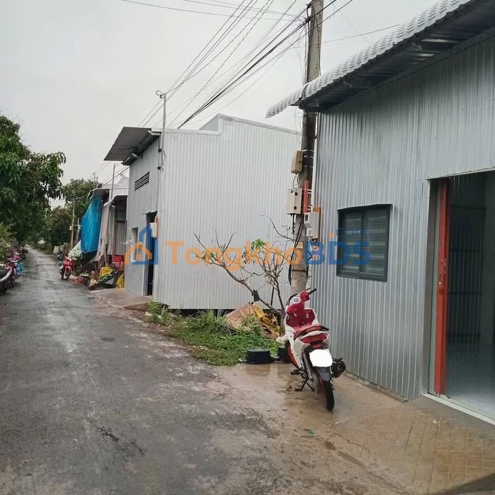 Bán nhà 36m² Phường Châu Phú A, Châu Đốc - Giấy tay, Sẵn sàng dọn vào ở