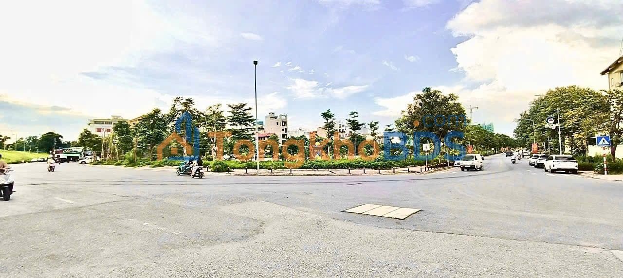 Nhà Phố Tư Đình 35m² 5 Tầng - Ô tô đỗ cửa, Kinh doanh đỉnh, 8 tỷ