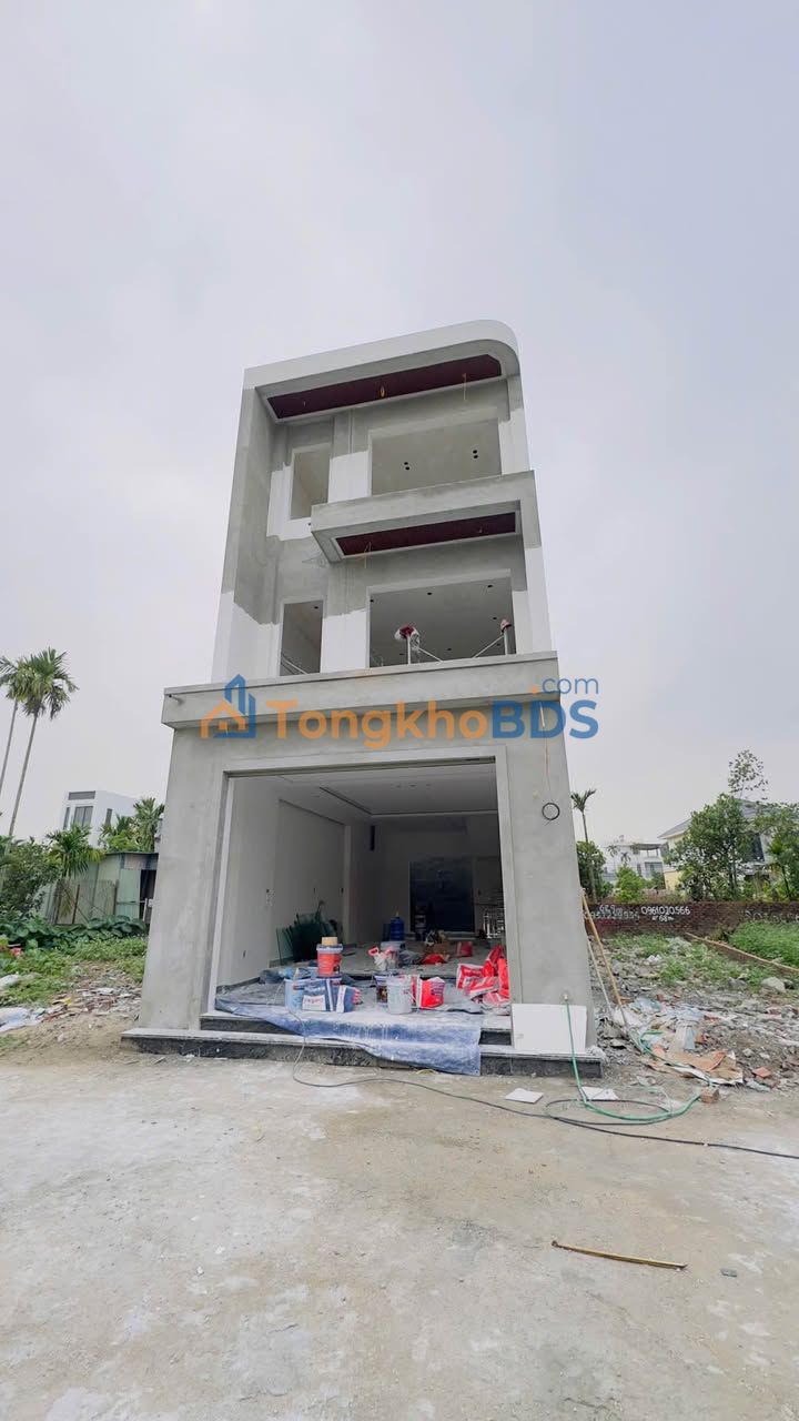 Nhà 3 Tầng Đẹp 66.8m² - Ô Tô Đỗ Cửa Tại Hồng Thái, An Dương