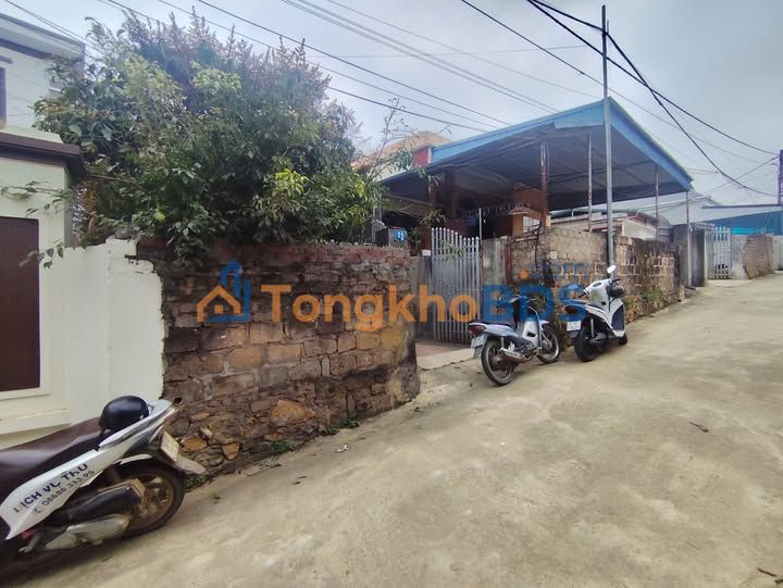 Đất Nền Sơn La 120m² - Sổ Đỏ Full Thổ Cư, Ô Tô Tận Sân