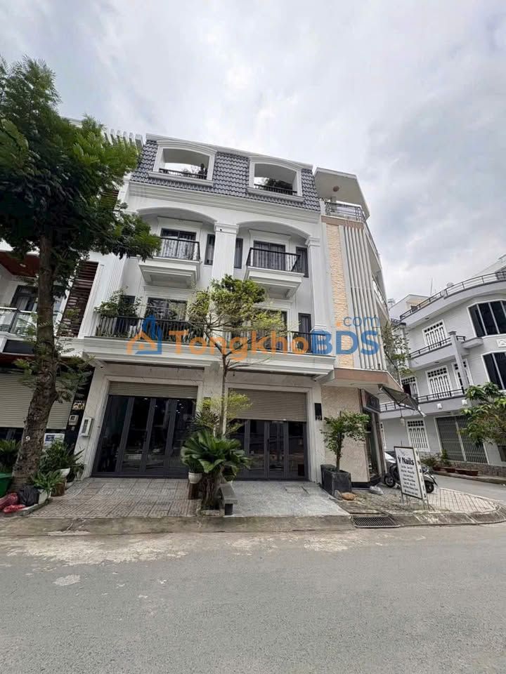 Nhà Phố Mặt Tiền Kinh Doanh Quận 7 - Sát Phú Mỹ Hưng, Giá Tốt