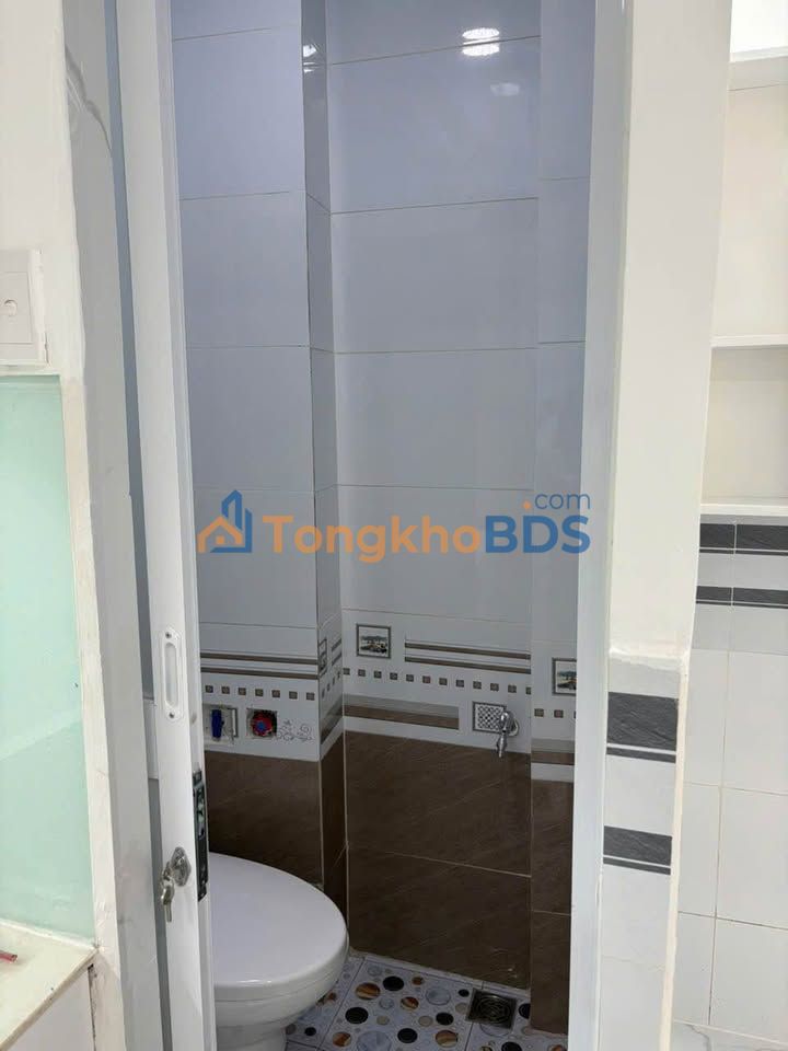 Nhà Cho Thuê Mặt Tiền Lê Văn Duyệt, Bình Thạnh - 4x5m, 3 Tầng - 10 Triệu/Tháng