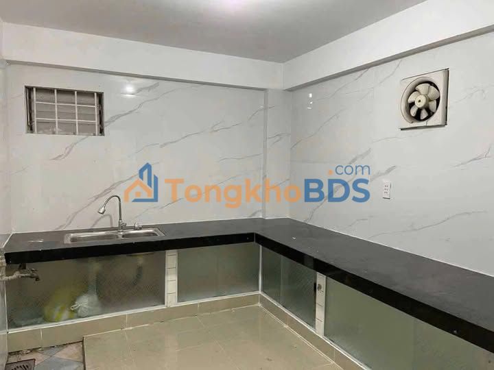 Cho thuê nhà mặt tiền Lê Tấn Trung, Đà Nẵng - 120m², 15 Triệu/tháng