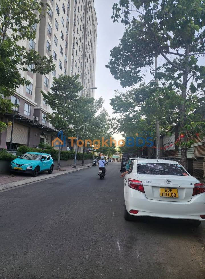 Nhà 67m² Phường 4, Quận 8 - 3 Lầu, Xe Hơi, Kinh Doanh Tốt - Giá 8 Tỷ TL