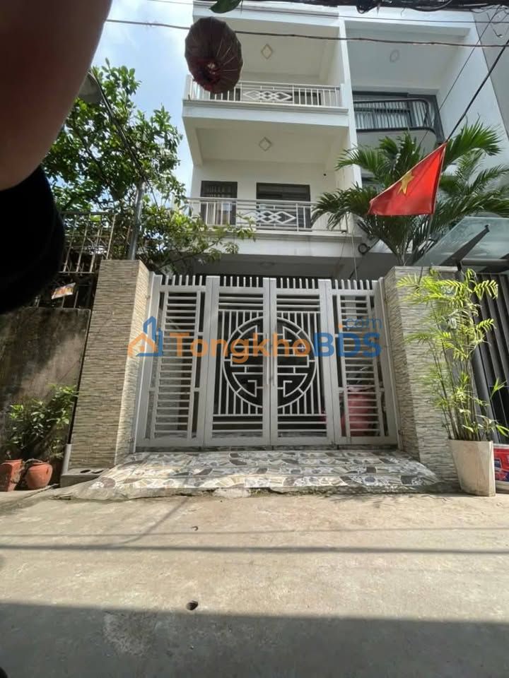 Nhà 54m² ô tô đỗ cửa gần ĐH Thành Đô, Bắc Từ Liêm - 8.58 tỷ