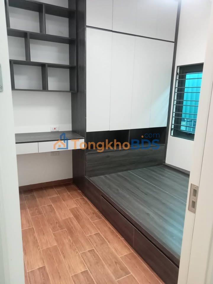 Nhà 31m² 5 tầng, 3PN Phú Lương, Hà Đông - Giá 5.8 tỷ, Sổ đỏ sẵn sàng