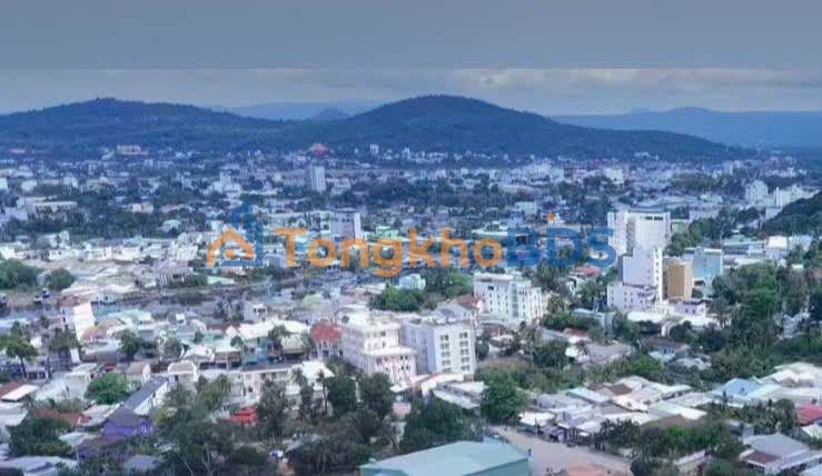 Bán Nền Đất Trung Tâm Dương Đông, Phú Quốc 110m² - Sổ Hồng Sẵn Sàng