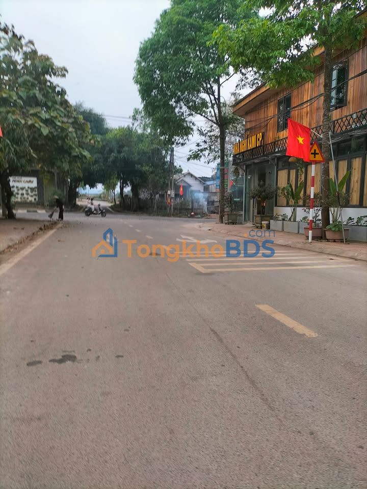 Đất Nền Cao Phong, Hòa Bình - 180m² Sổ Đỏ Full Thổ Cư, Trung Tâm Thị Trấn